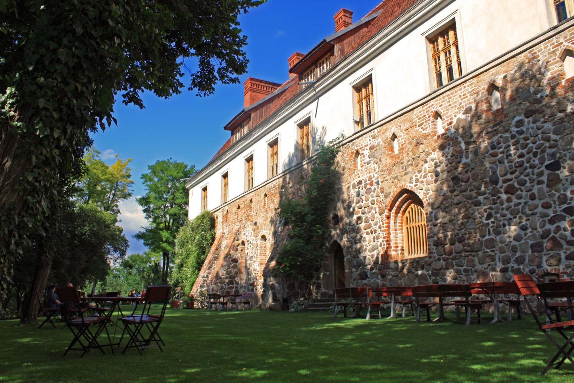Klasztor Cedynia Hotel 외부 사진